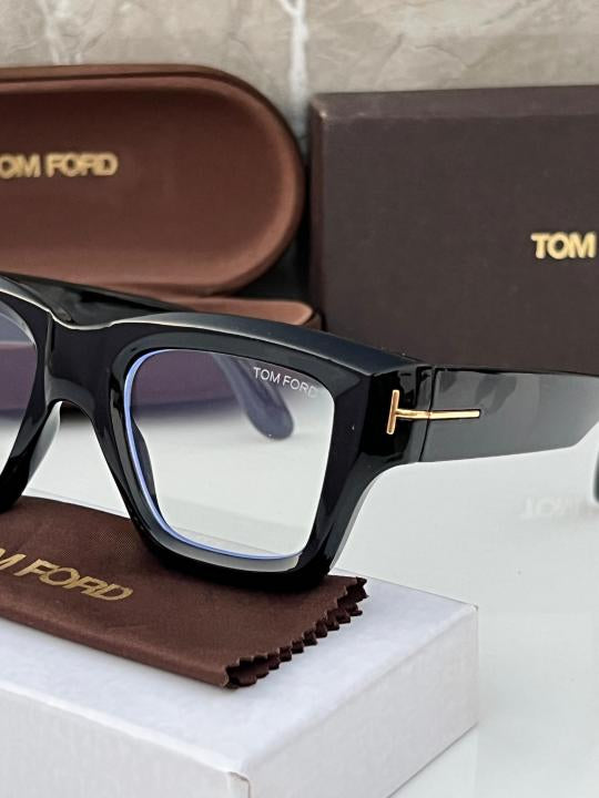 TO_M_FO_RD 4184 PREMIUM GLOSSY SUNGLASSES.