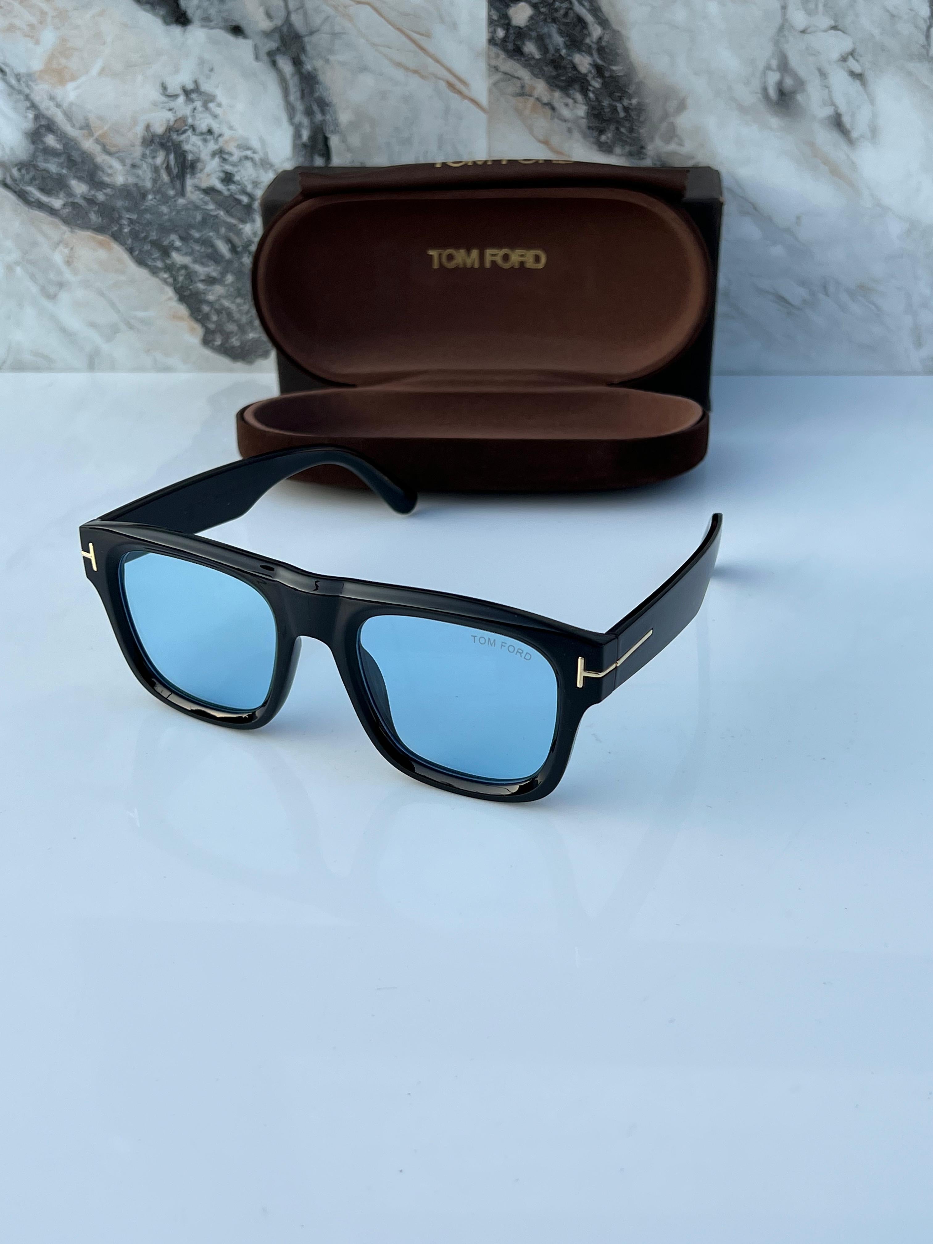 TO_M_FO_RD 259 BLUE TINTED SUNGLASSES