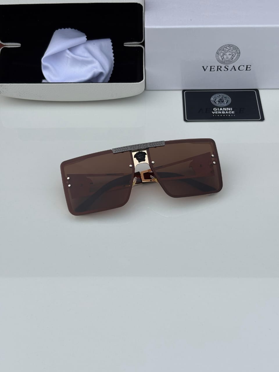 VER_SACE 58526 GOLDEN BROWN