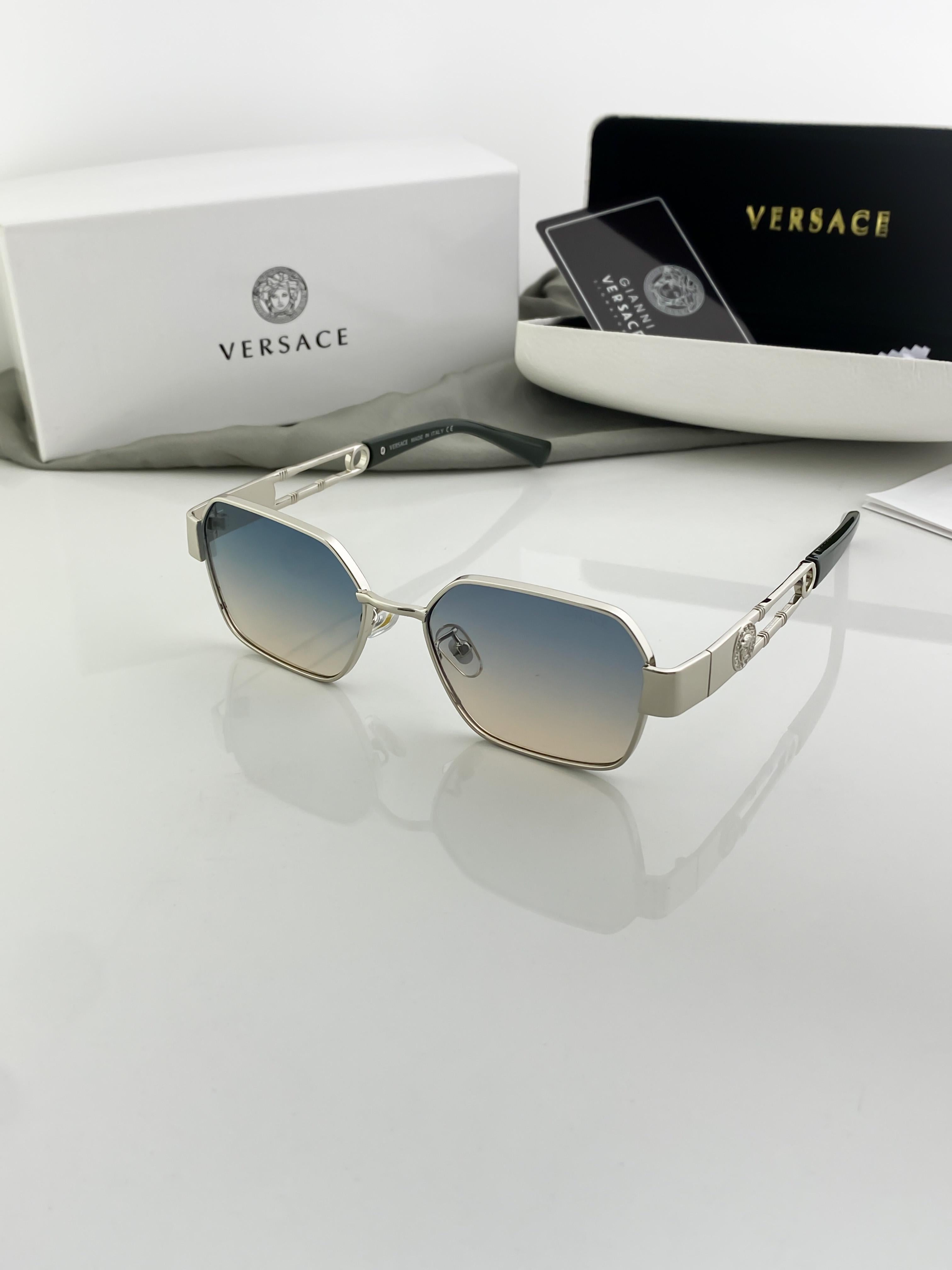 VE_R_SA_CE SILVER BLUE SHADED 439