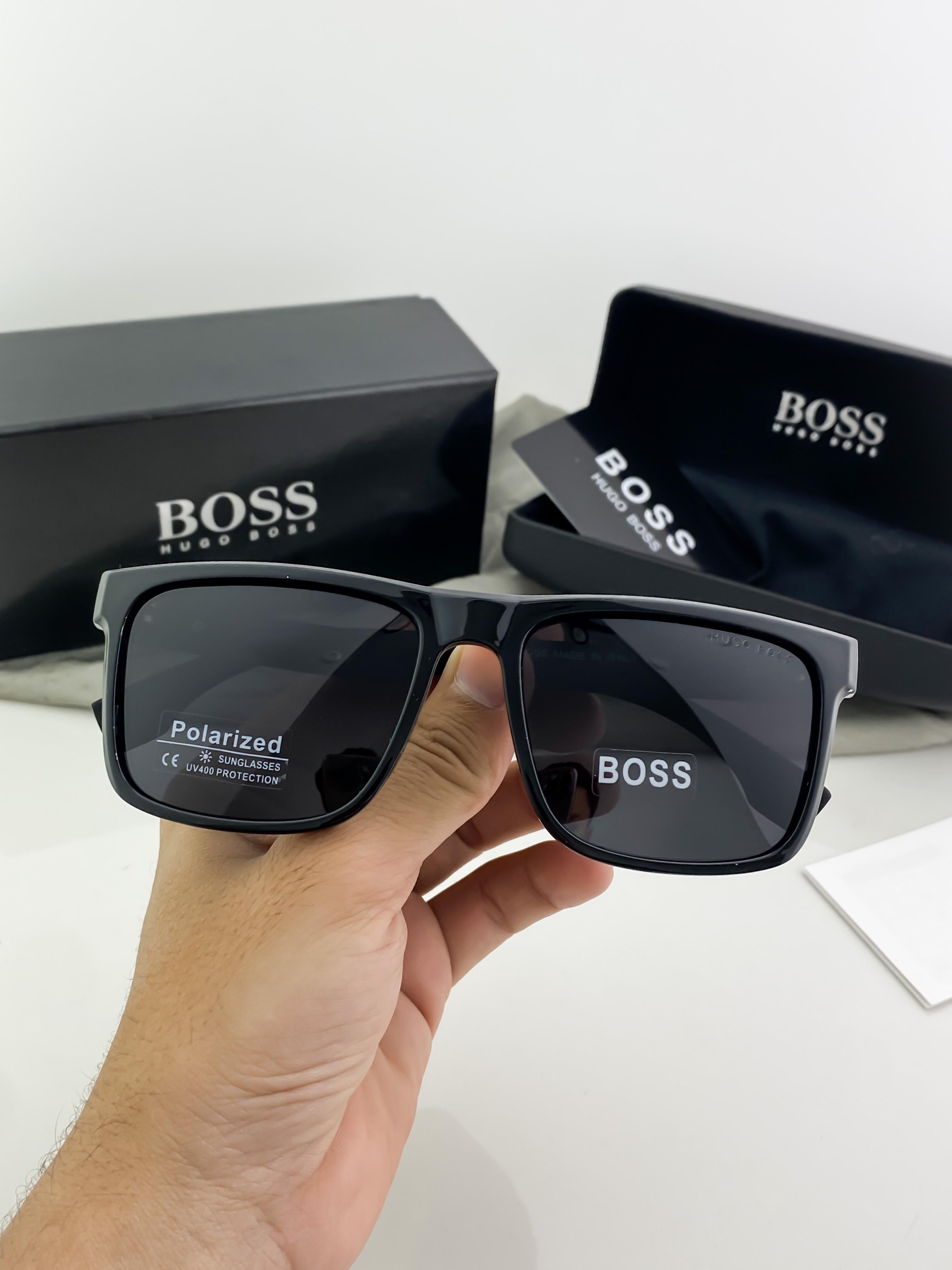 HU_GO BO_SS BLACK 6021