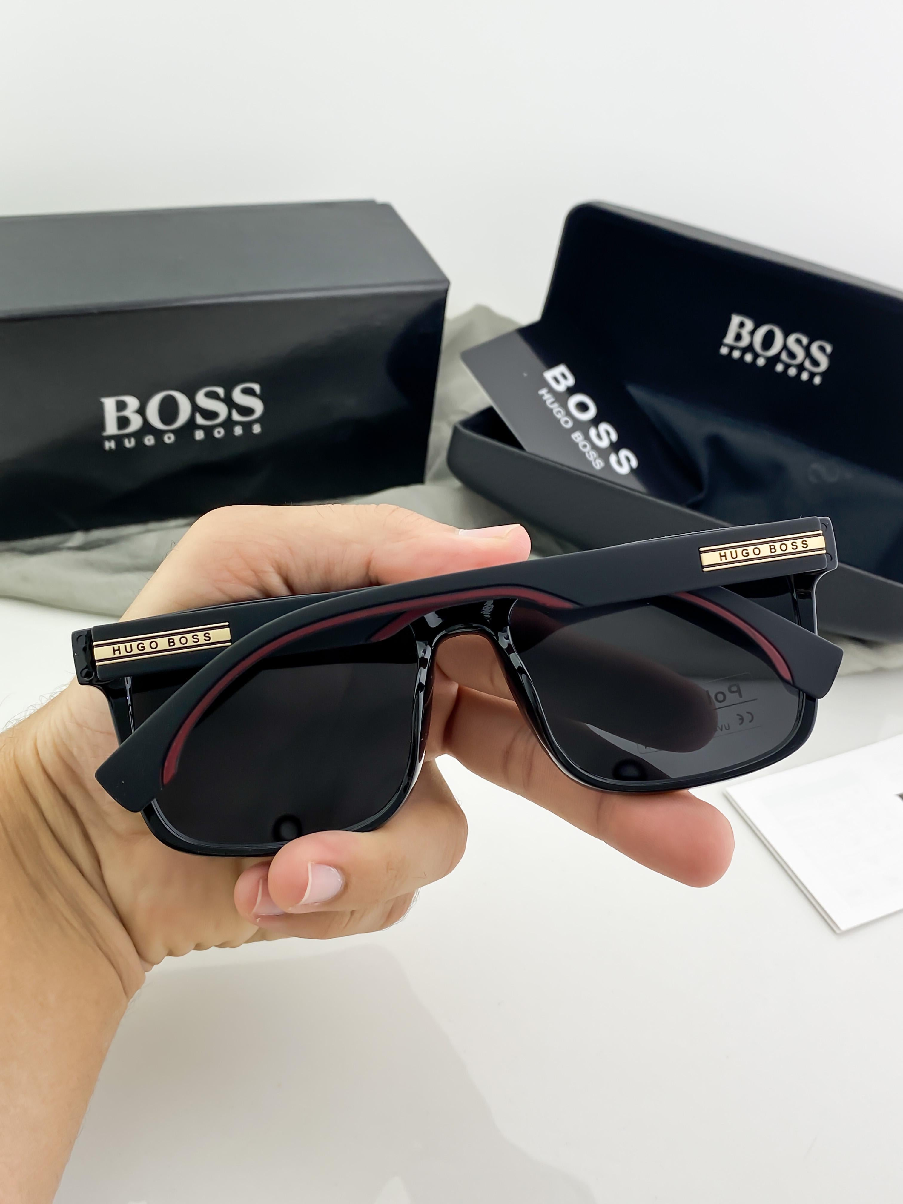HU_GO BO_SS BLACK 6021