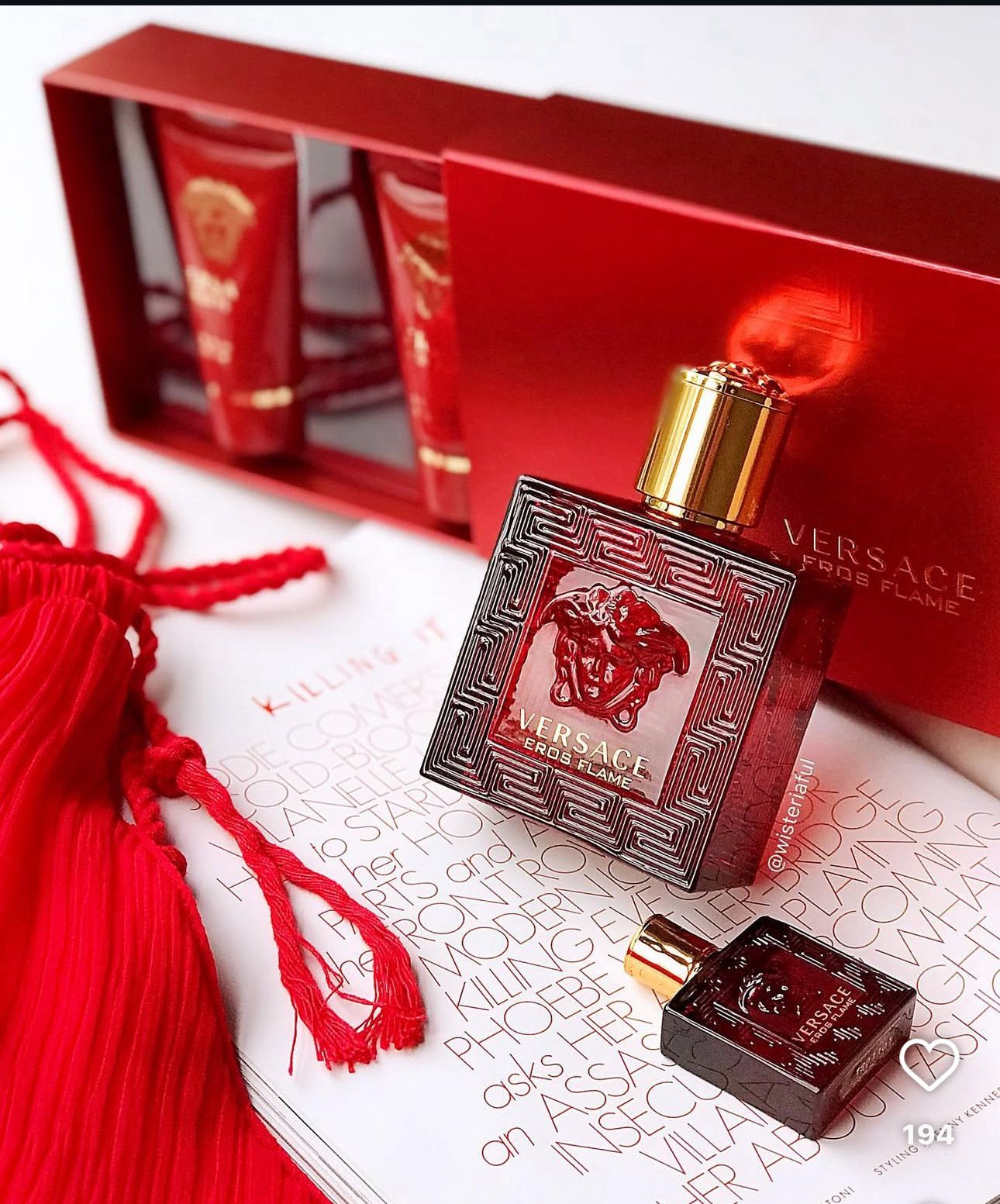 Ve_rsa_ce Eros Flame Red