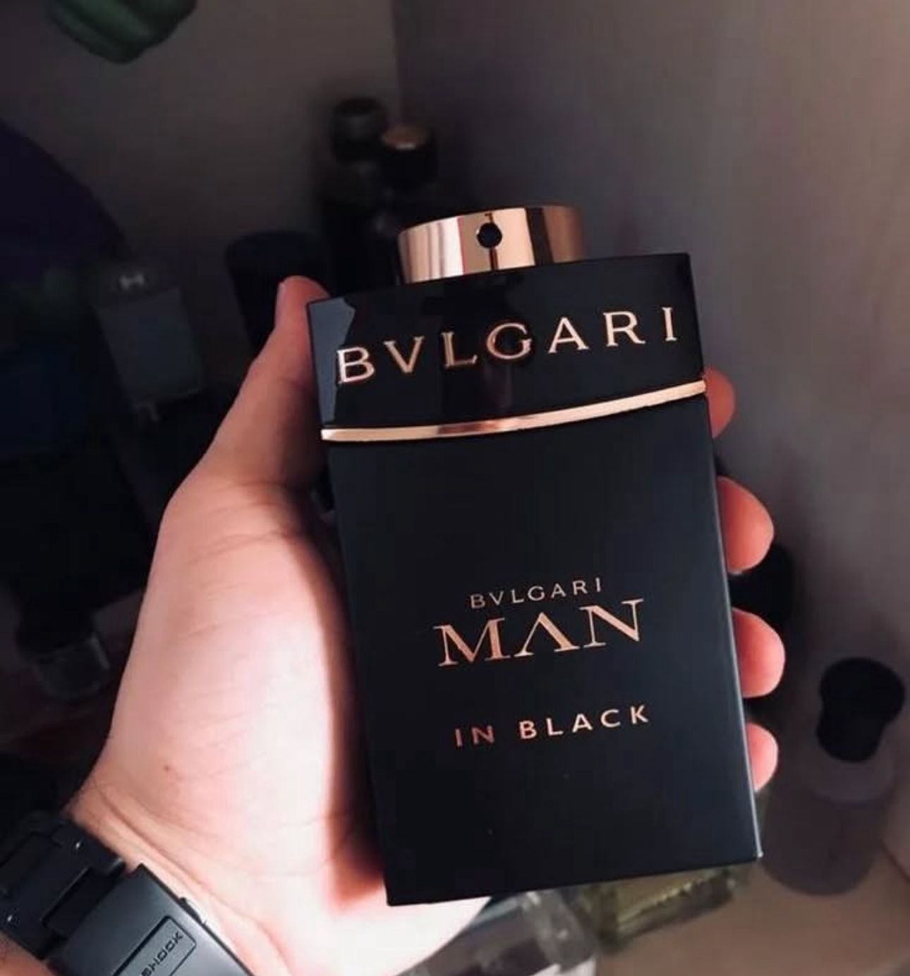 BVL_GA_RI MAN IN BLACK