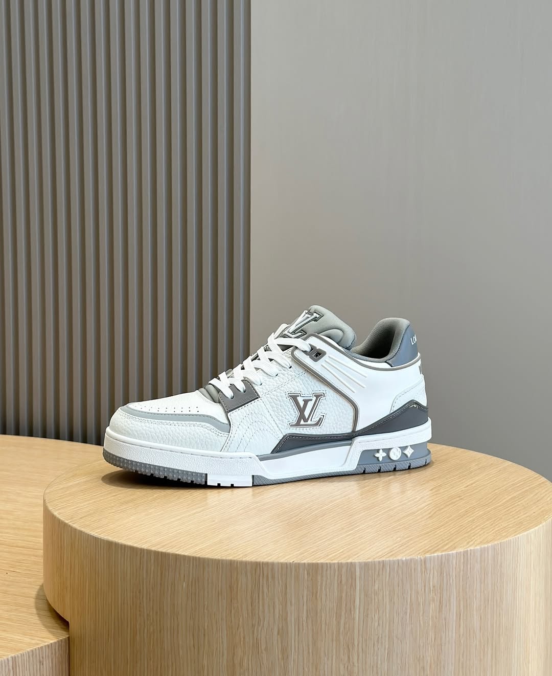 Lou_is Vuitt_on Trainer "Grey-White