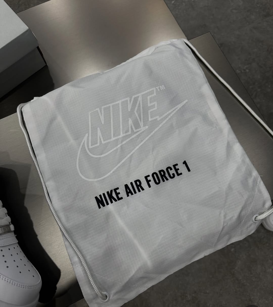 Nik_e AirFor_ce 1 White "Pure Leather"