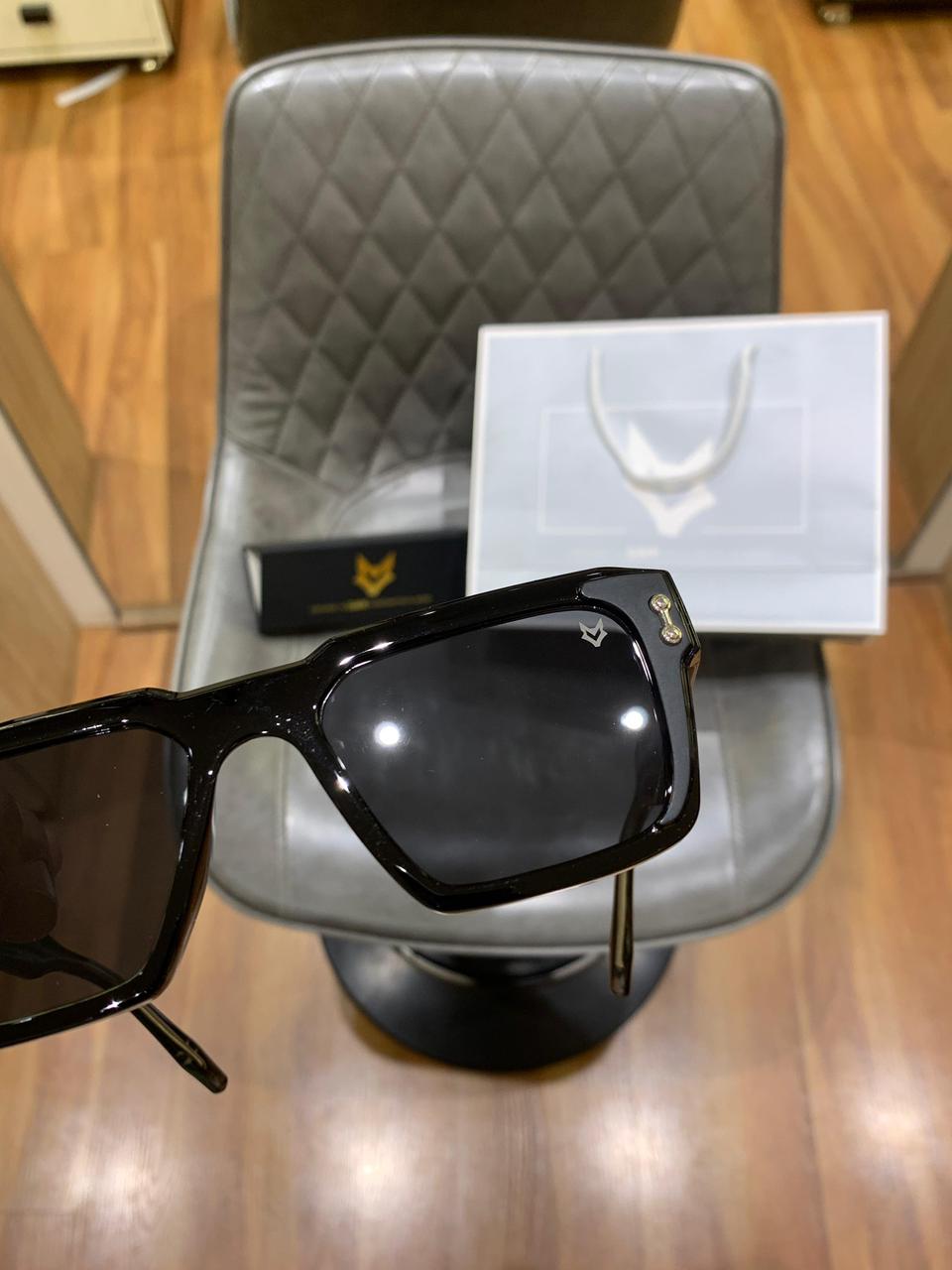 MAI_RO 9824 BLACK