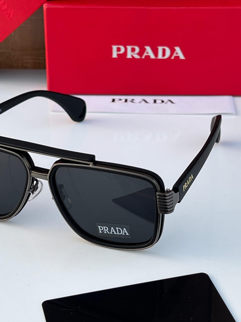 PRA_DA 1298 BLACK